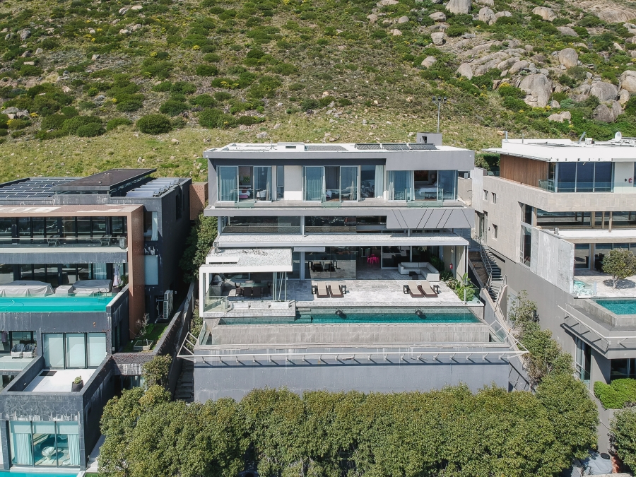 4 Bedroom Property for Sale in Fresnaye Western Cape